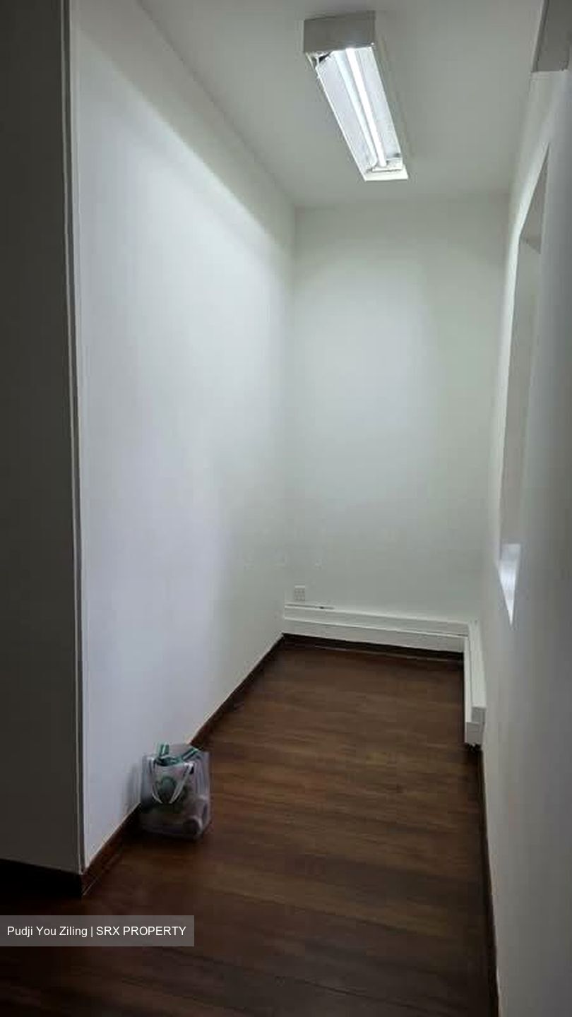 Trengganu Street (D1), Office #544657501